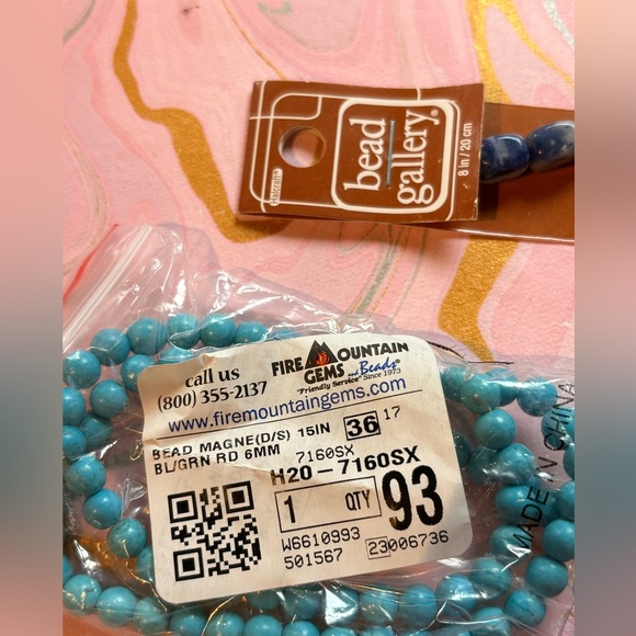 Assorted beading bundle - Picture 4 of 9